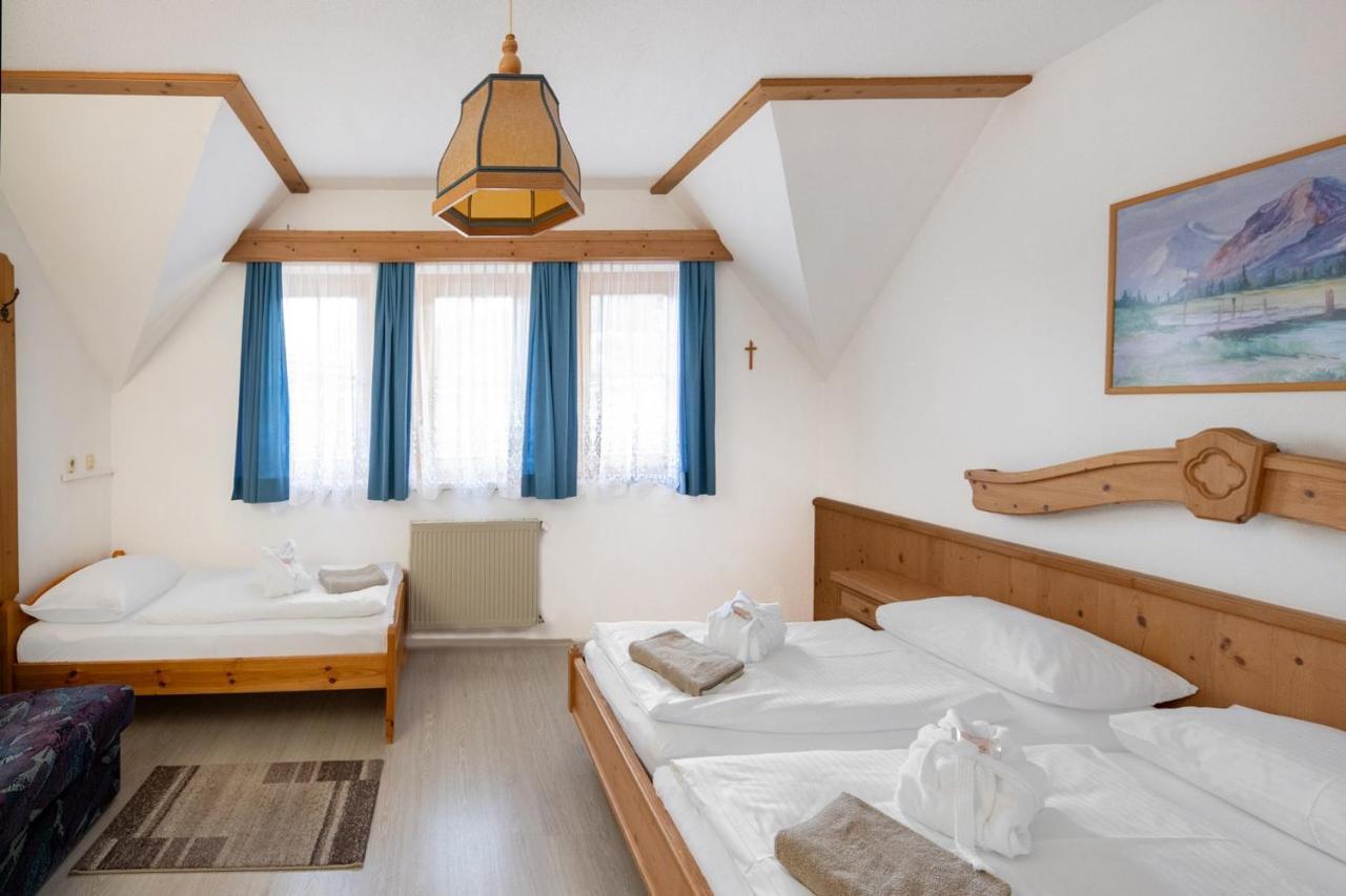 Waldschloessl Gasthof Sankt Lorenzen ob Murau Luaran gambar